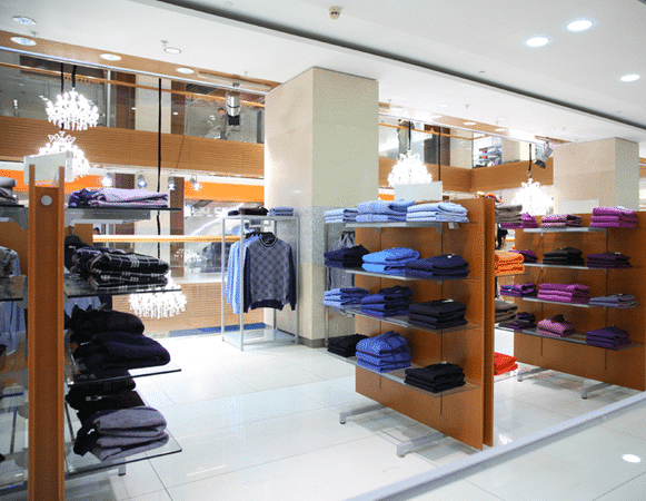 retail cleaning services montreal — professional store and mall cleaning