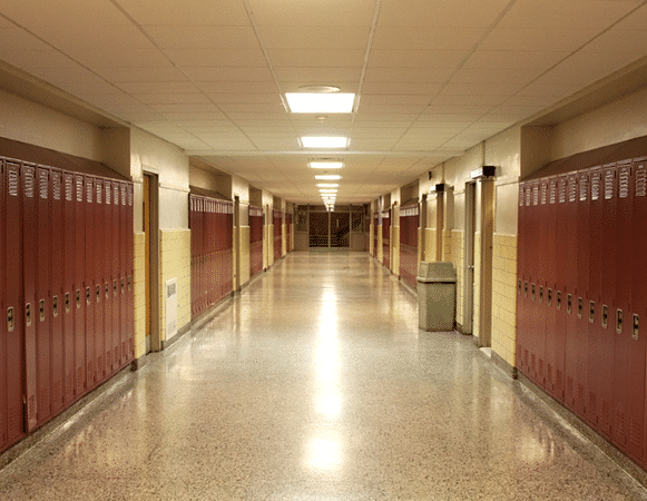 nettoyage d'écoles et universités Montréal. Services de conciergerie Can-Jan pour établissements scolaires